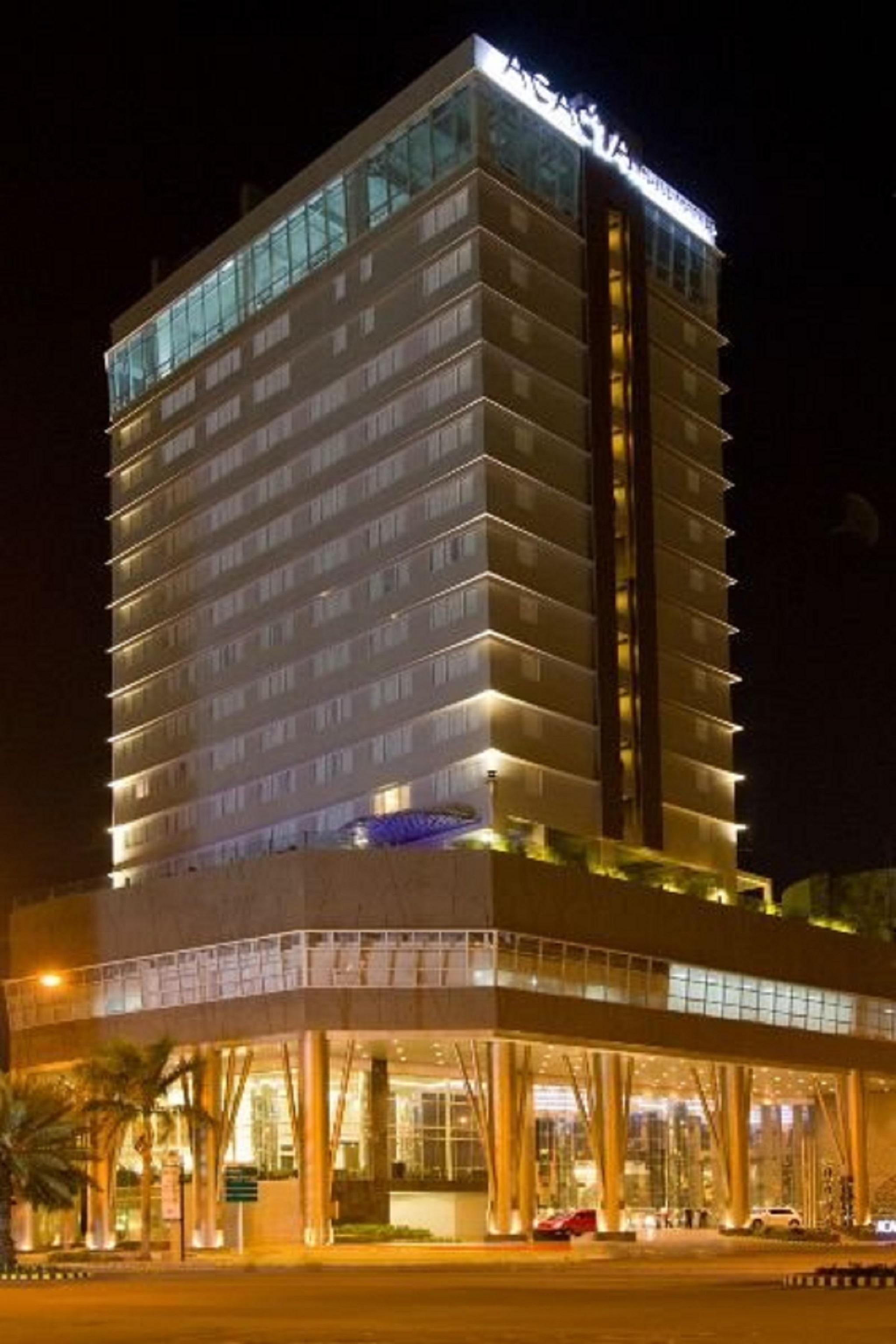 Acacia Hotel Manila Muntinlupa City Exterior foto